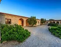 מלון Stazzi Di Gallura La Pietraia